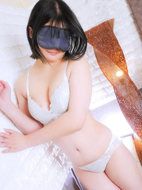 みさき 横浜風俗 横浜いきなりビンビン伝説（ホテヘル）