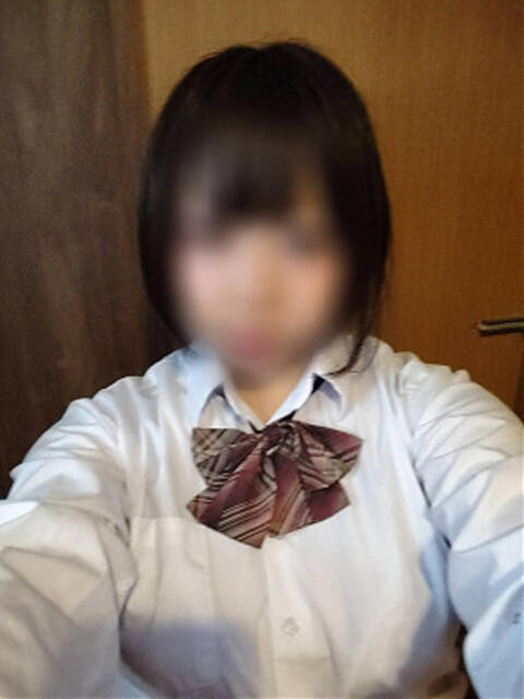 ひまり 西川口ビデオdeはんど（店舗型ビデオBOX風手コキ店）