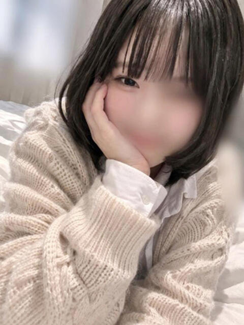 早川しおり ウルトラロイヤル（デリヘル）