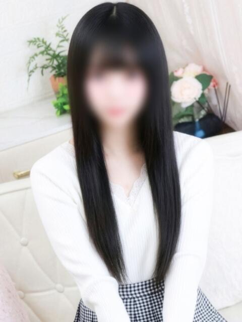 りあ 高級オナクラ　ひよこクラブ（オナクラ・手コキ）