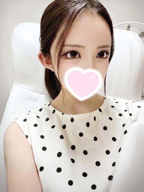 ゆいか クラブ バレンタイン大阪（素人美女専門デリヘル）