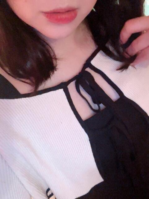 森川ひなの オトナチュラル（【非風俗】メンズエステ）