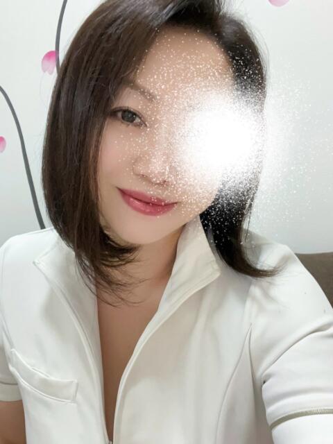 泉れい オトナチュラル（【非風俗】メンズエステ）