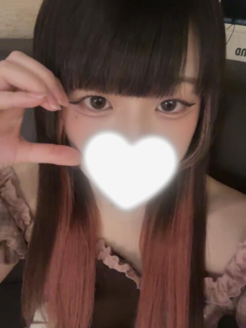 もも えぷどる（セクキャバ）