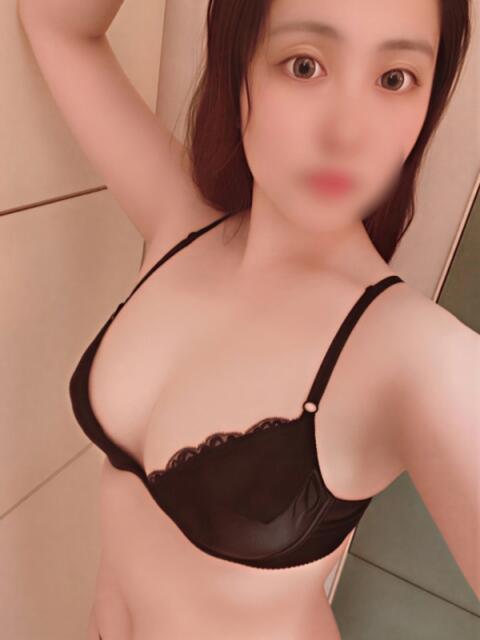 ゆりあ奥様 デザイア日本橋（人妻系ホテヘル＆デリヘル）