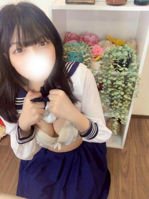 イブ(リアルな恥じらい) ペロ×2キャンディ（デリヘル）