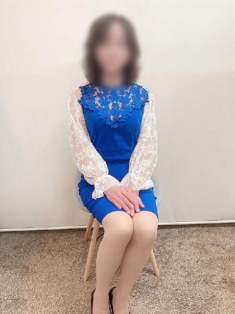 みり 熟女家 ミナミエリア店（待ち合わせ型デリヘル）