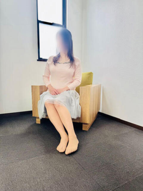 青佳(あおか) おもてなし婦人(人妻系デリヘル)