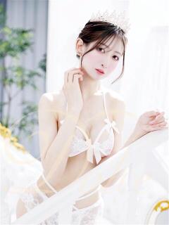 綾瀬いと Dolce～ドルチェ～（新宿・歌舞伎町/ニューハーフ）