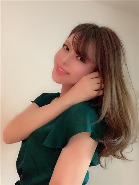 白亜　りさ Dolce～ドルチェ～（ニューハーフデリヘル）