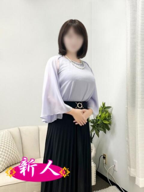 中本 麗子 こあくまな人妻・熟女たち山口店（KOAKUMAグループ）（人妻・熟女デリヘル）