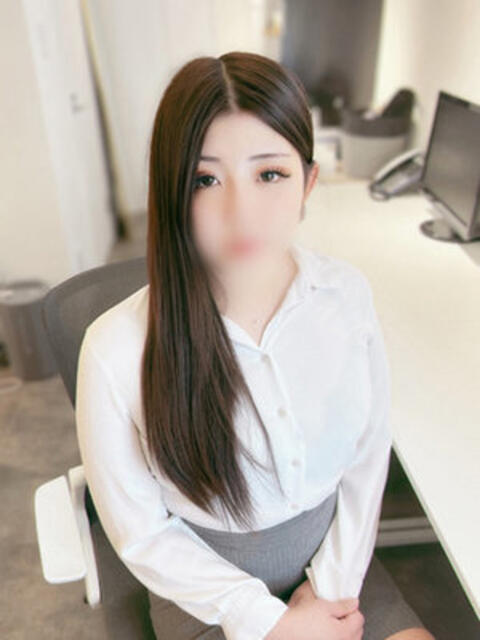 久我さやか e女商事 池袋店（ホテヘル＆デリヘル）