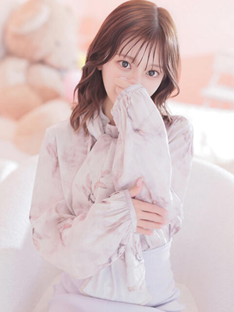 【ひなみ】大きな瞳のミニマム娘☆ SAPPORO ばつぐんnet(デリヘル)
