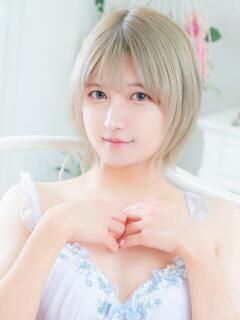 りな 東京シーメール倶楽部　新宿店（新宿・歌舞伎町/ニューハーフ）