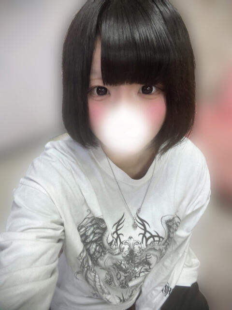 かな 山梨　風俗　デリヘル　 『ラブ＆ピース学園』（デリヘル）