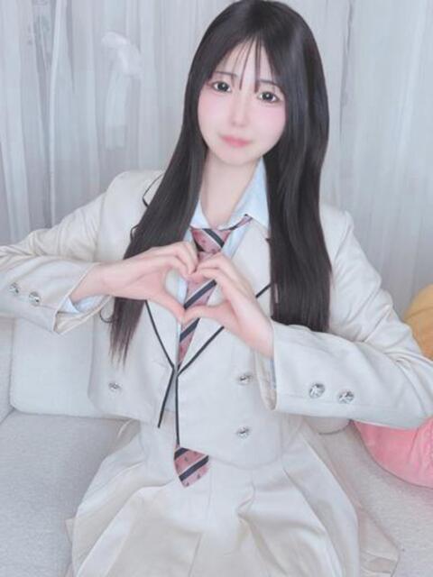 ろあ E+アイドルスクール品川店（デリヘル）
