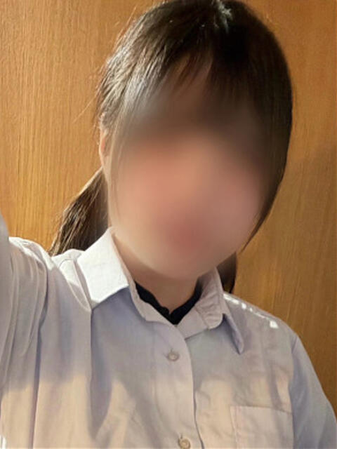 えりか 西川口ビデオdeはんど（店舗型ビデオBOX風手コキ店）