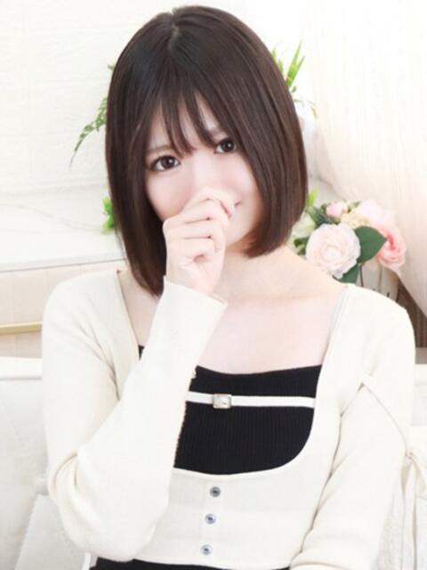 ゆい 高級オナクラ ひよこクラブ(オナクラ・手コキ)