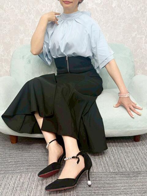 莉音(りおん) PLUS十三店（熟女デリヘル）