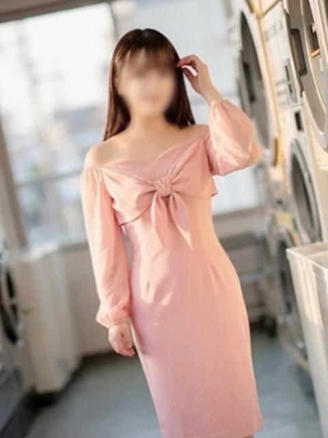 千世(ちせ) エクレア神田-ECLAIR-天然貴姉乳舐手淫（派遣手コキ）