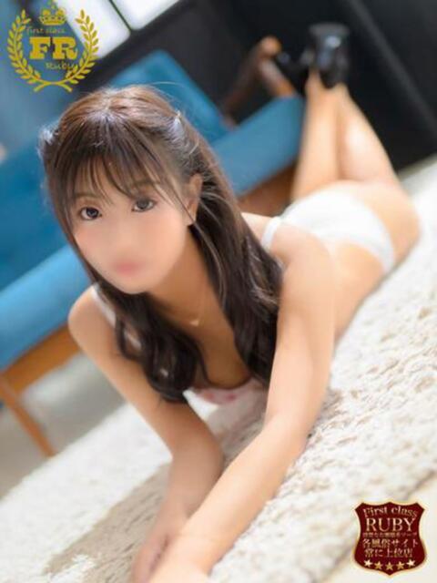 吉澤 ひなた 日向のような可愛い ファーストクラス ルビー（ソープランド）