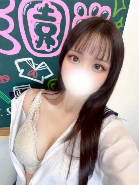 すずか(おっぱい感謝Fかっぷ) 学園天国（ファッションヘルス）