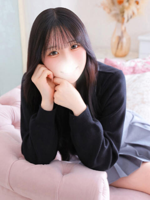 ゆりな★純真無垢な激カワ18歳 Chloe五反田本店　S級素人清楚系デリヘル（デリヘル）