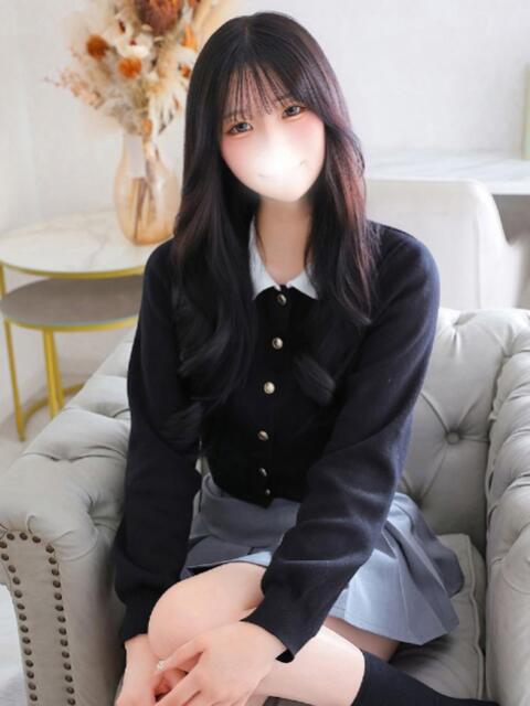 ゆりな★純真無垢な激カワ18歳 Chloe五反田本店　S級素人清楚系デリヘル（デリヘル）