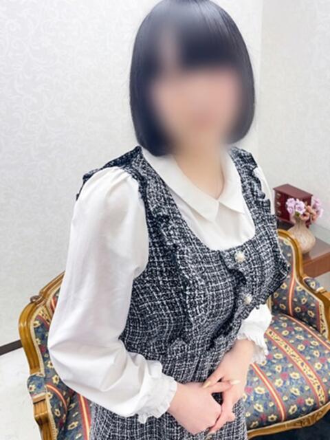 凛茉-りま- 人妻倶楽部 花椿大崎店（人妻デリヘル）