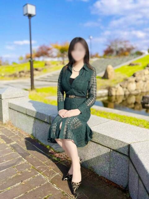 松嶋玲花 こあくまな人妻・熟女たち岡山店(KOAKUMAグループ)(人妻・熟女デリヘル)