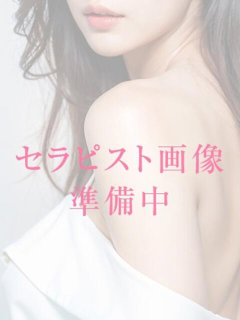 小芝りな 人妻コレクション（【非風俗】メンズエステ）