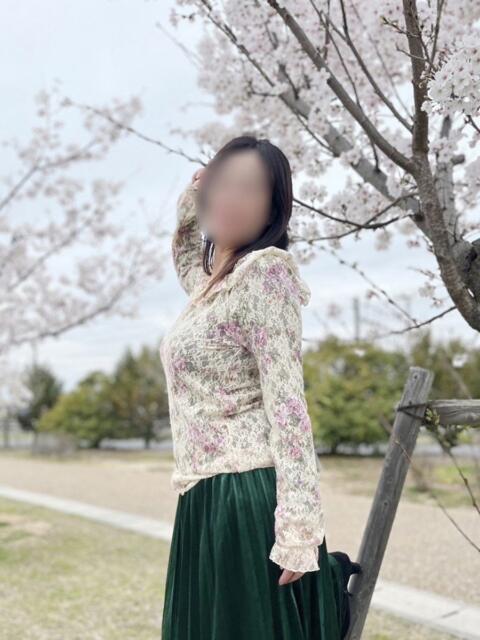りの 奥様鉄道69 岡山店（駅待ち合わせ型人妻デリヘル）
