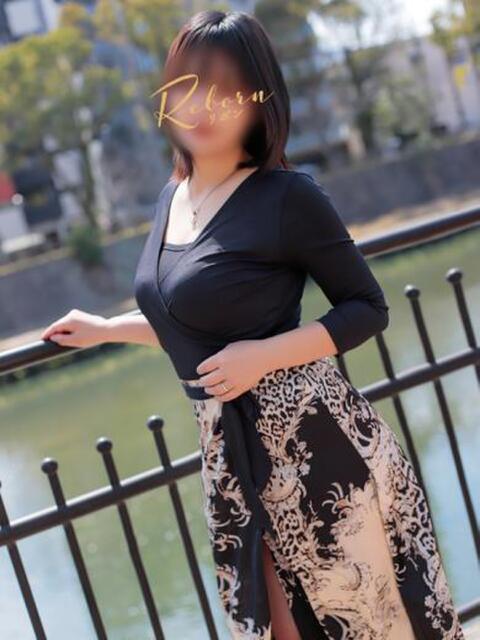 いぶき 40代からのリアル鹿児島美熟女 REBORN リボン(人妻デリヘル)