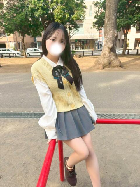 もな（超ロリミニマム美少女） おクンニ天国～Rising Group～（店舗型オナクラ(クンニ☓手コキ)）