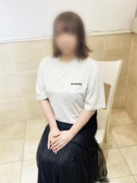 もえか 西川口おかあさん（熟女デリヘル）