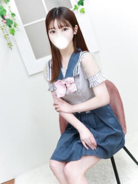 愛咲ももか 池袋手コキパラダイス　見習い天使とイタズラ小悪魔（オナクラ）