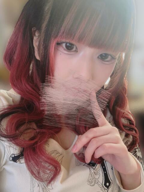 もも えぷどる（セクキャバ）