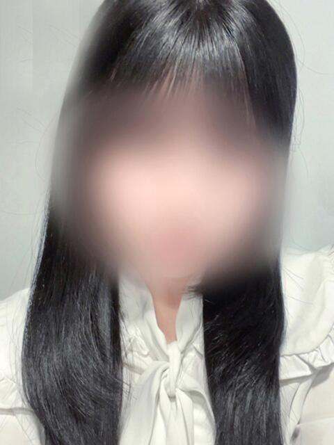 すず ミルキーラテ（店舗型オナクラ）