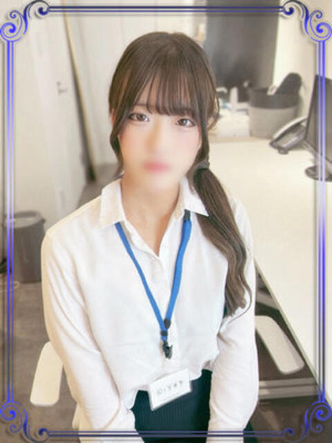 浅倉えま e女商事 池袋店（ホテヘル＆デリヘル）