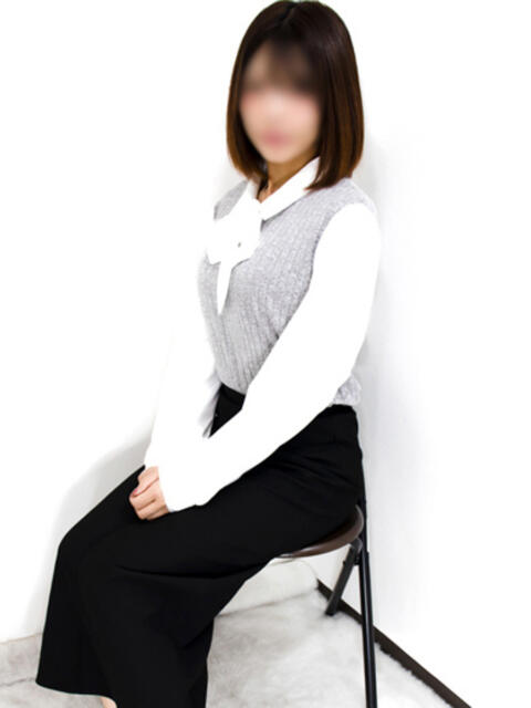 せな 胡蝶蘭（人妻系ホテヘル）