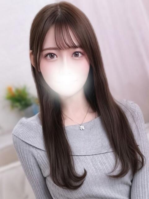 りな 高級オナクラ　ひよこクラブ（オナクラ・手コキ）