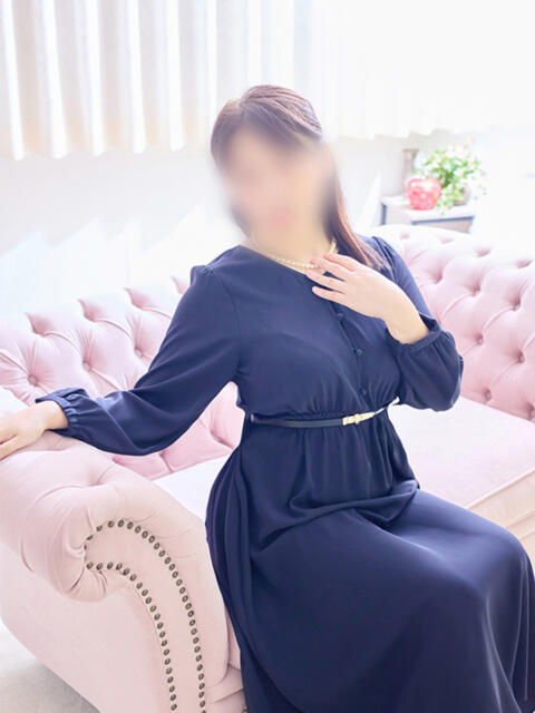 朋美 梅田アバンチュール（人妻ホテヘル）