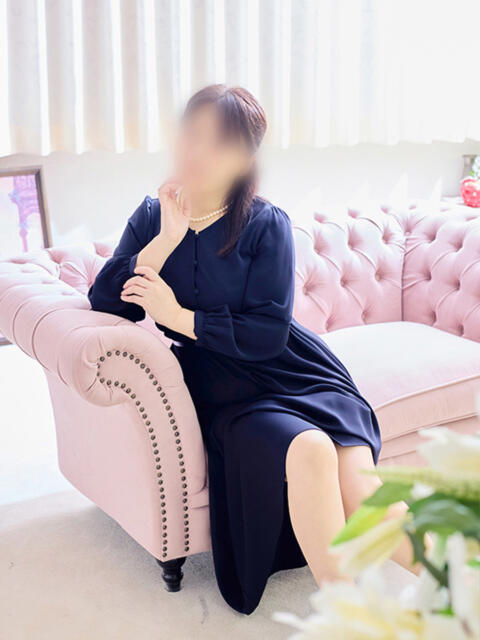 朋美 梅田アバンチュール（人妻ホテヘル）