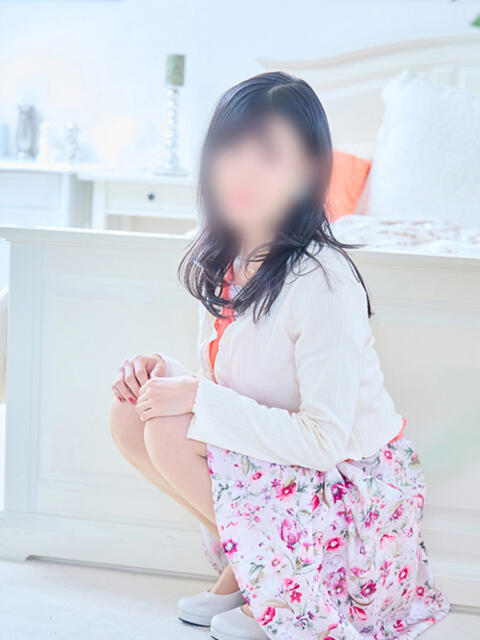 はな 梅田アバンチュール（人妻ホテヘル）