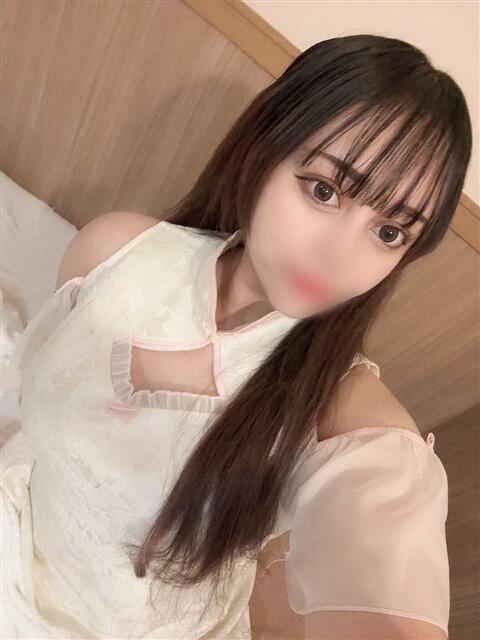 えれな フーターズエンジェル（ソープランド）