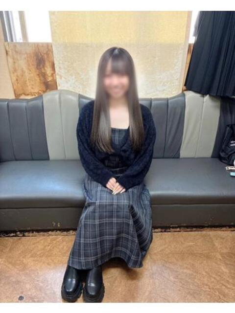 しおり 初体験（学園系イメクラ）