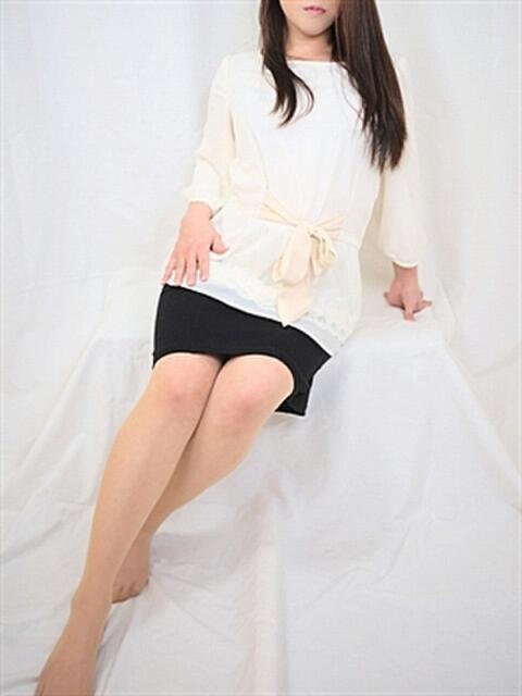 宮野ひなた 人妻家（人妻専門デリヘル）