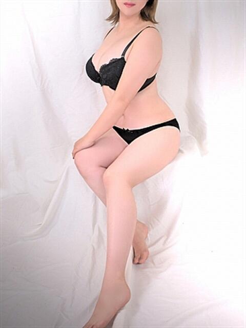 雅ちとせ 人妻家（人妻専門デリヘル）