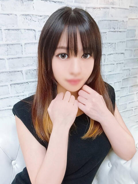 望月みおり ウルトラハピネス（デリヘル）