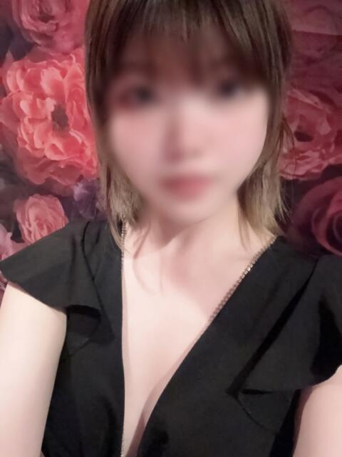 みれい VIVIDCREW 梅田堂山店（セクキャバ）